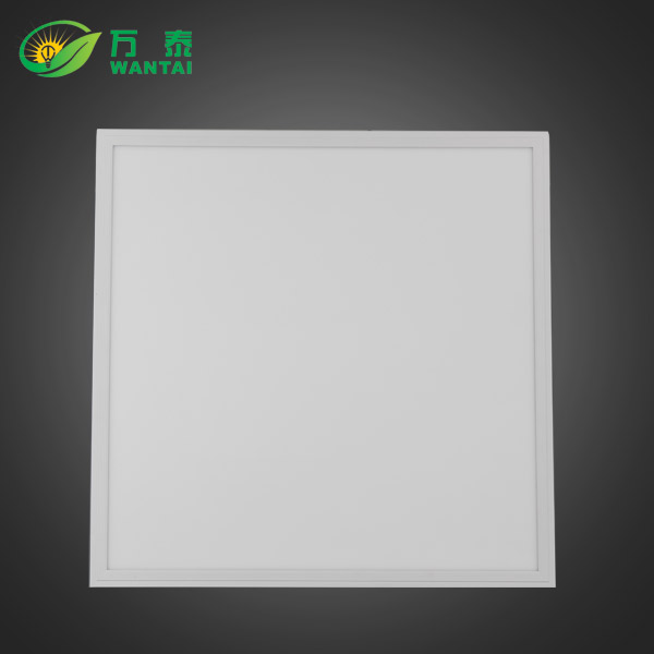 UGR小于19LED面板灯